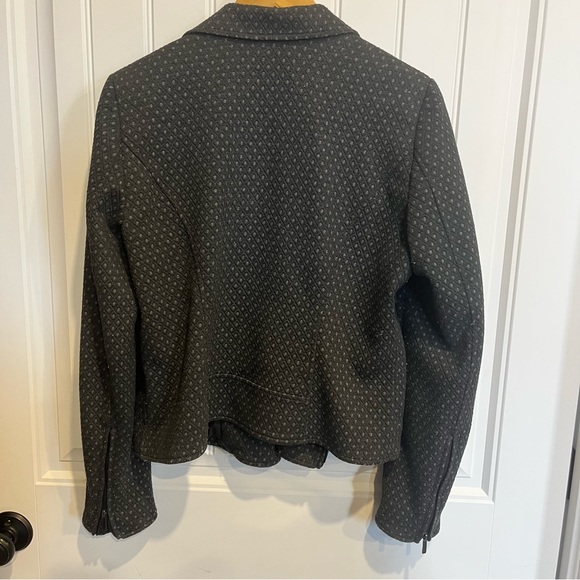 RW&CO Cropped Jacket - Picture 2 of 8